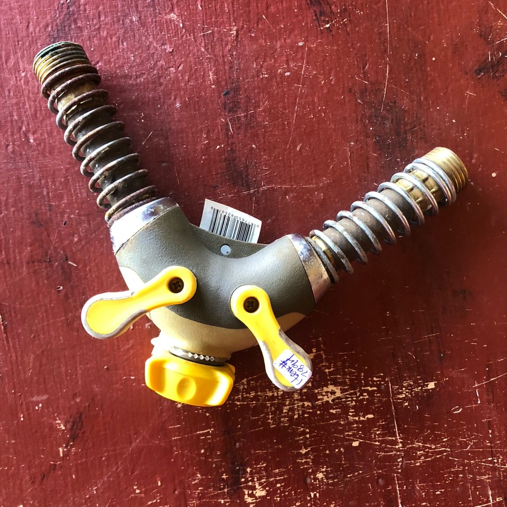 7894 Nelson Garden Hose Splitter High Flow Dual On Off Heavy Duty Spring